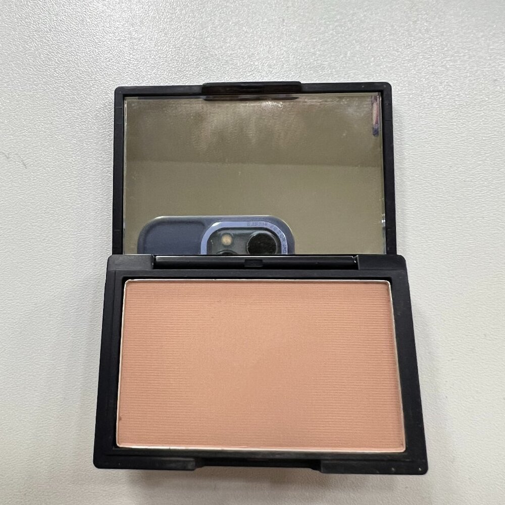 Heme Chai neutral color blush